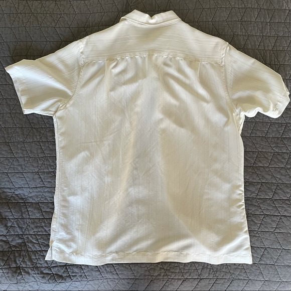 Van Heusen Short Sleeve Button Down - Picture 4 of 4